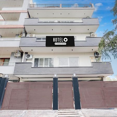 Super Hotel O Sector 43 구르가온 외부 사진