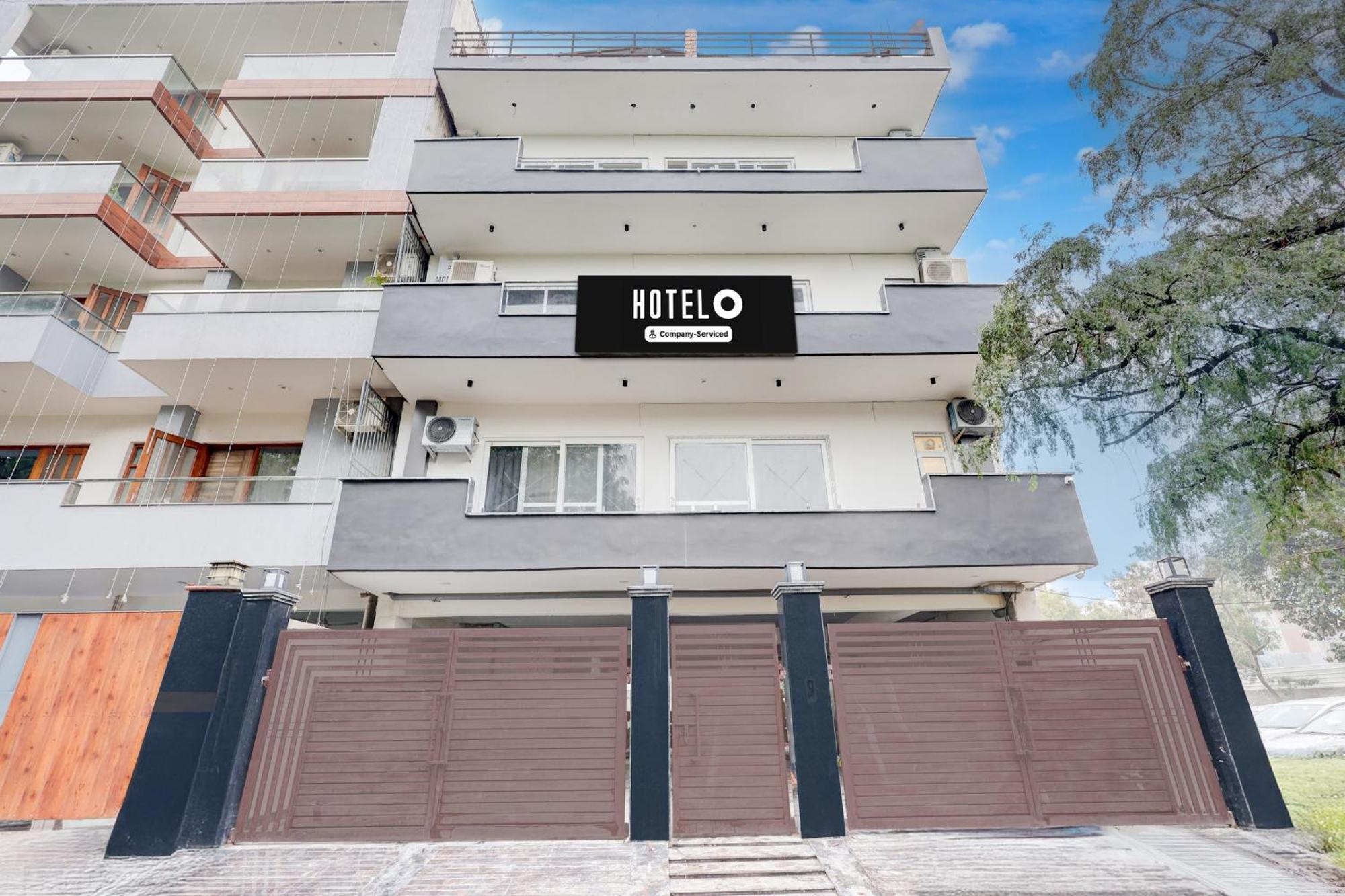 Super Hotel O Sector 43 구르가온 외부 사진