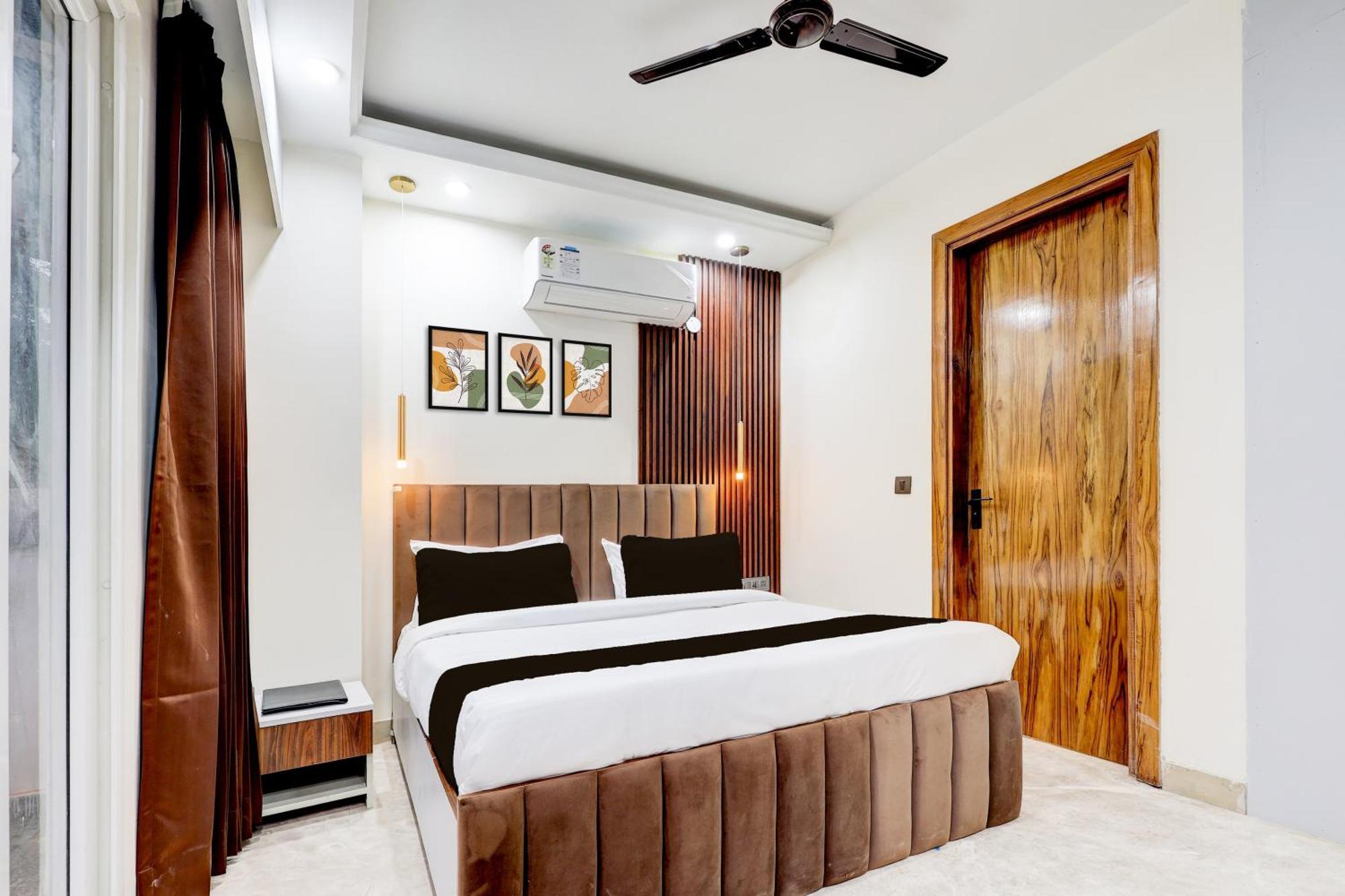Super Hotel O Sector 43 구르가온 외부 사진