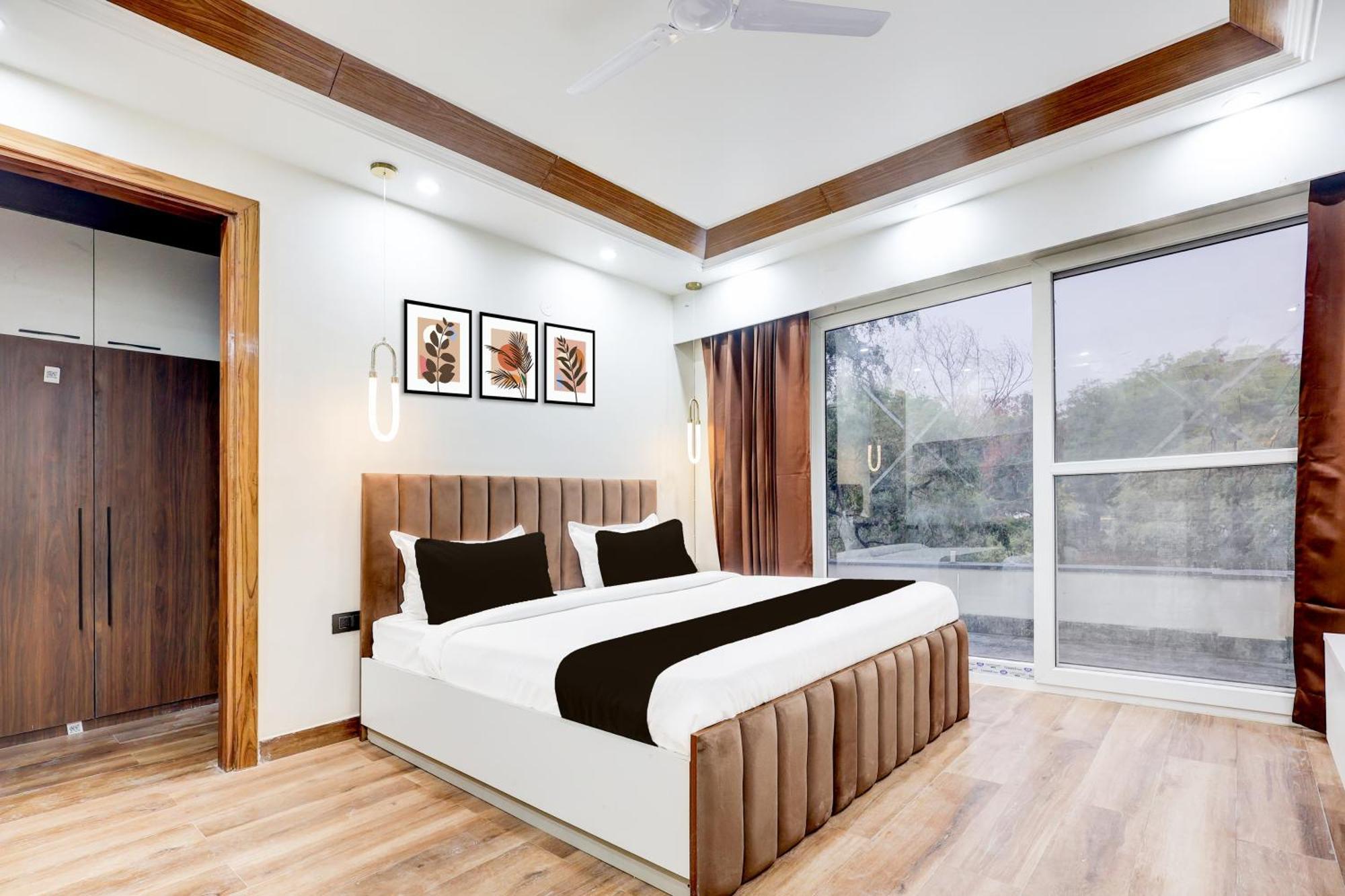 Super Hotel O Sector 43 구르가온 외부 사진