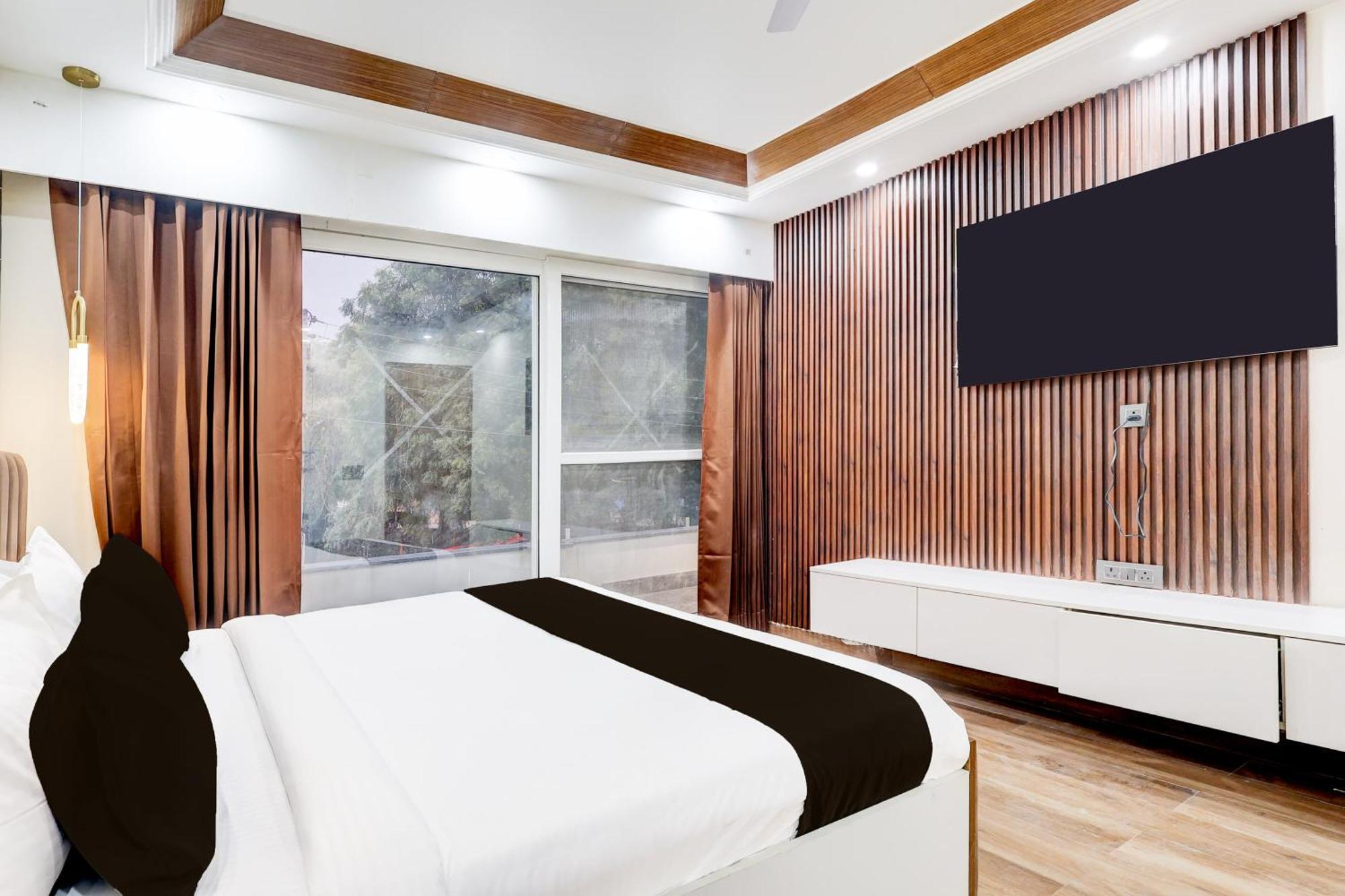 Super Hotel O Sector 43 구르가온 외부 사진